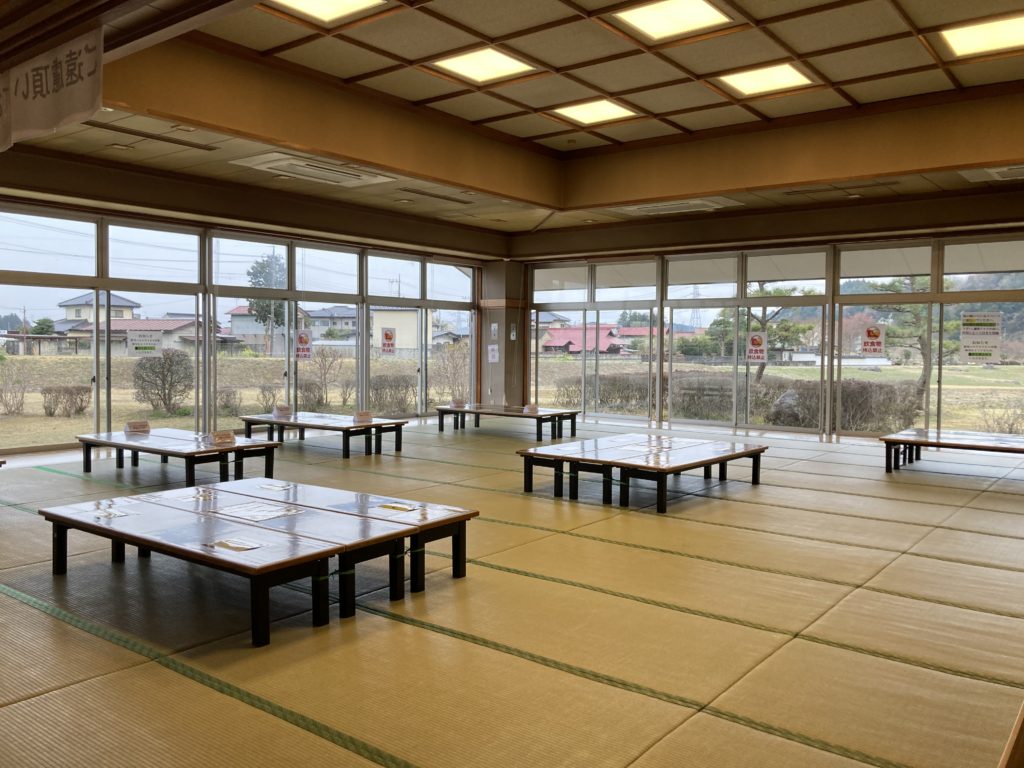 幌馬車くんと行く軽キャンピングトレーラー車中泊で矢坂城の湯温泉での無料休憩所