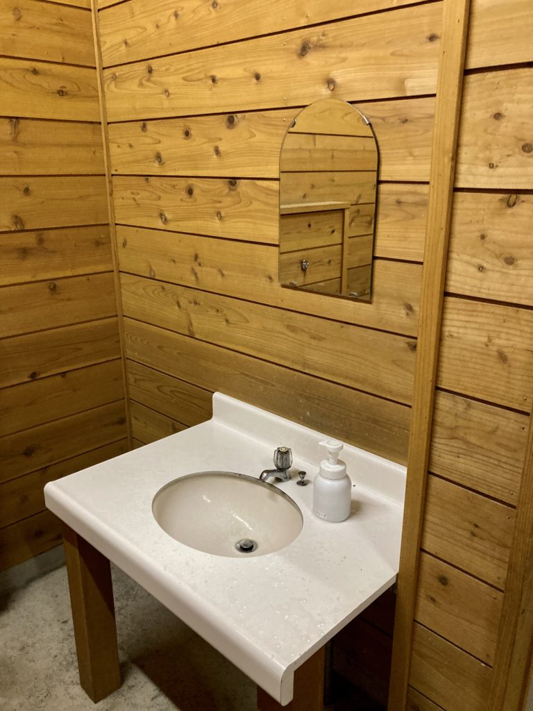 無印良品カンパーニャ嬬恋キャンプ場のトイレ