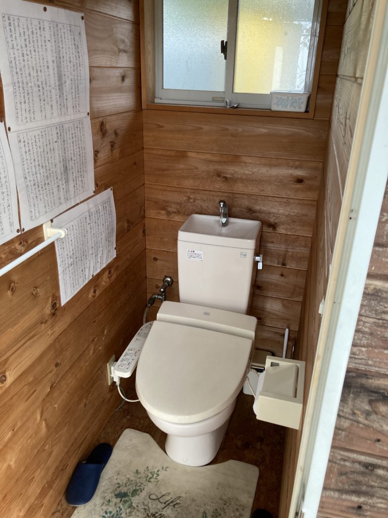 榛名の十文字ビレッジキャンプ場のトイレはウオシュレット付き