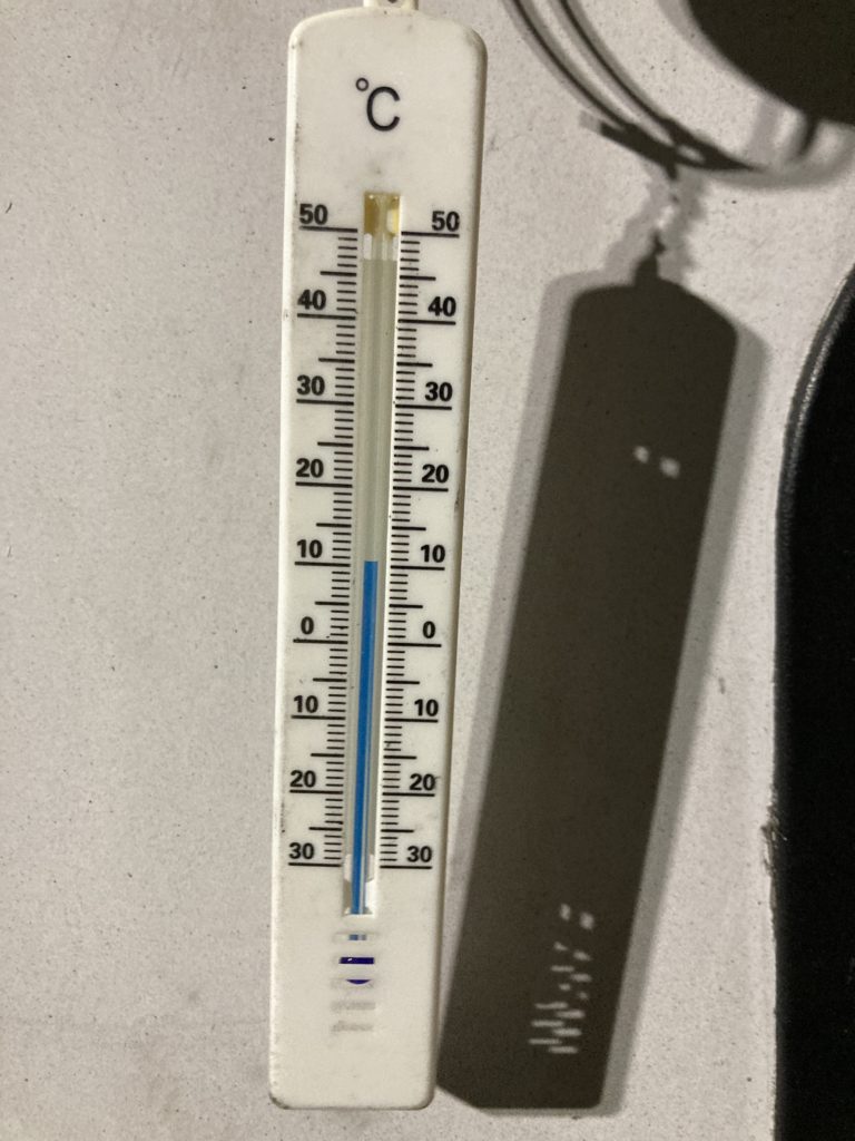 大正ろまん館が閉館する10月の18時台の外の気温は11℃