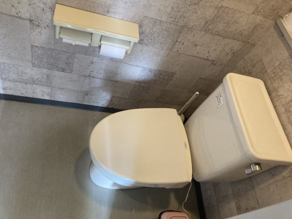 RVパークsmart阿字ヶ浦のトイレの便座