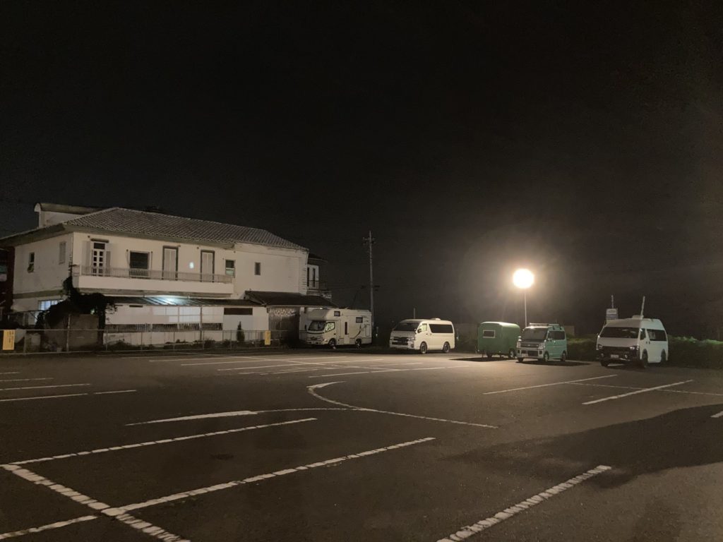 RVパークsmart阿字ヶ浦の夜の写真