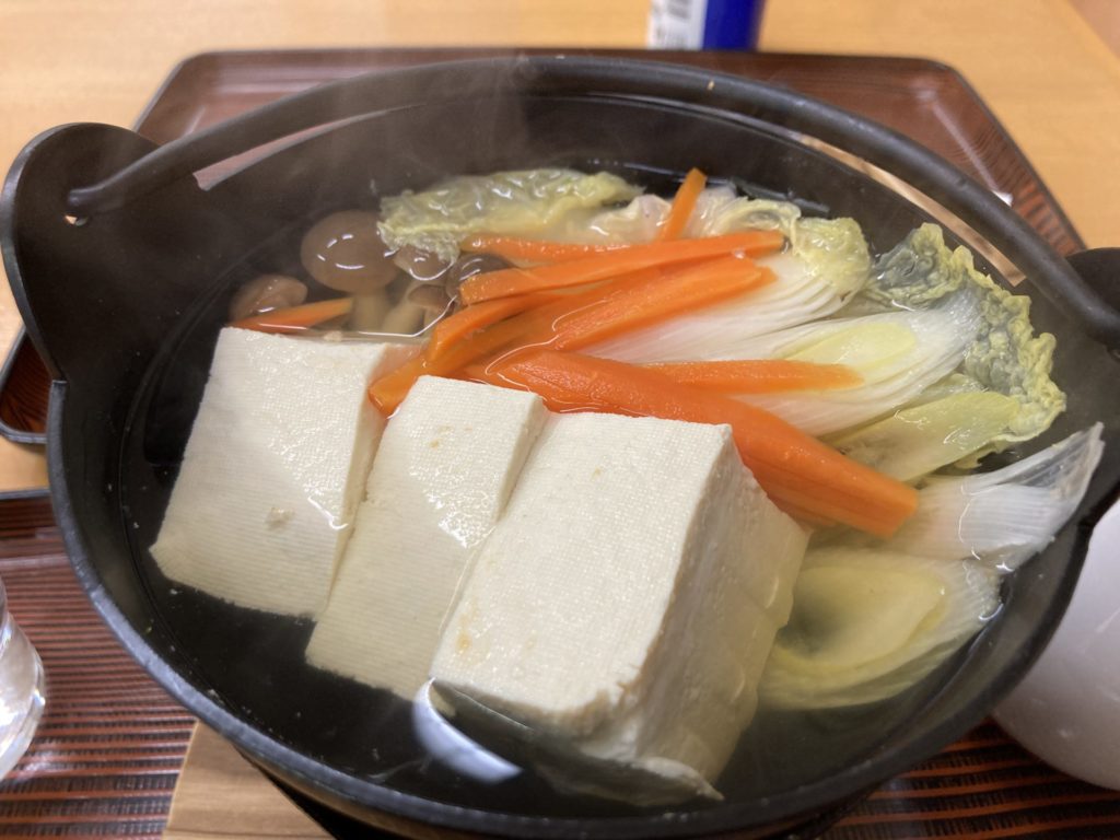 レストラン森樹の湯豆腐アップ