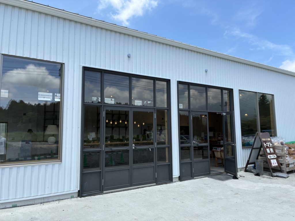 富士高原トマトフィールド棟