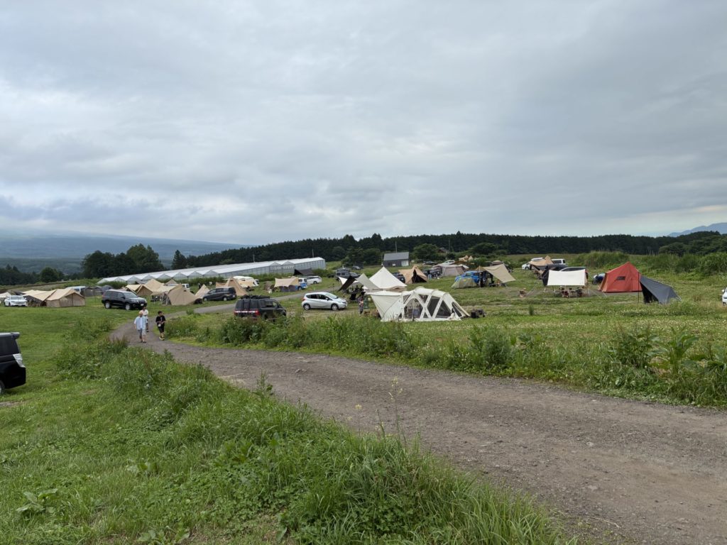 富士高原トマトフィールド　二段目の西側