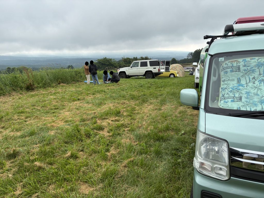 軽キャンピングトレーラーの幌馬車くんで行く「富士高原トマトフィールドキャンプ場」車中泊