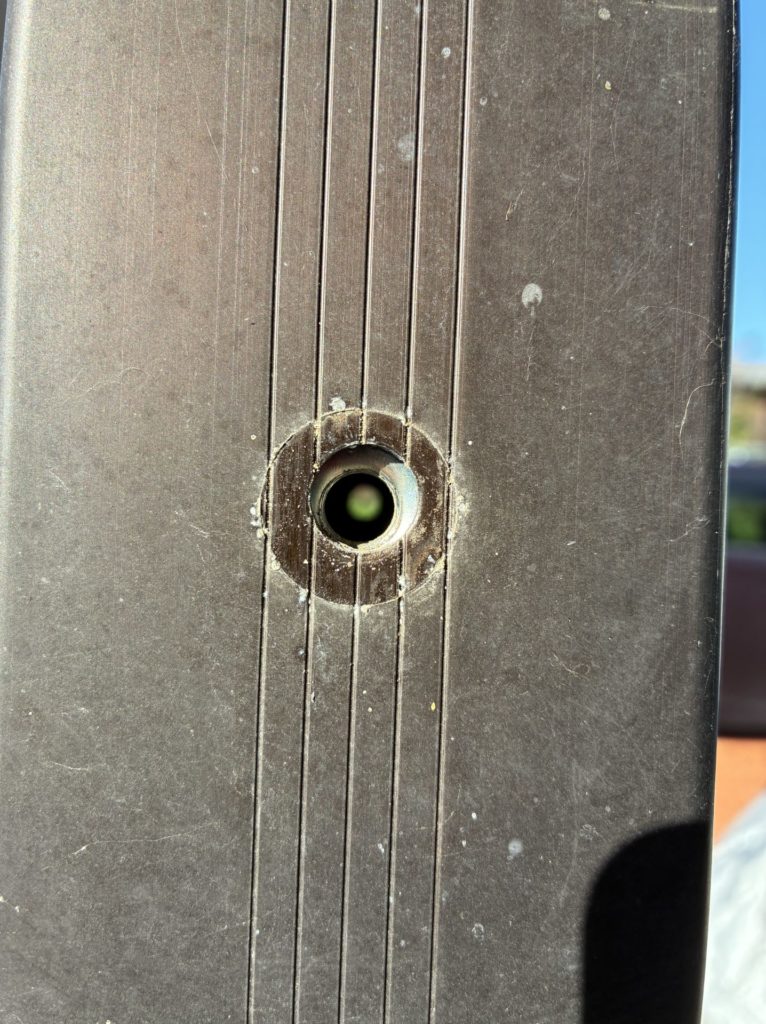 昭和アルミのカーポートの高さ調整DIYで20cmアップ(自己責任)