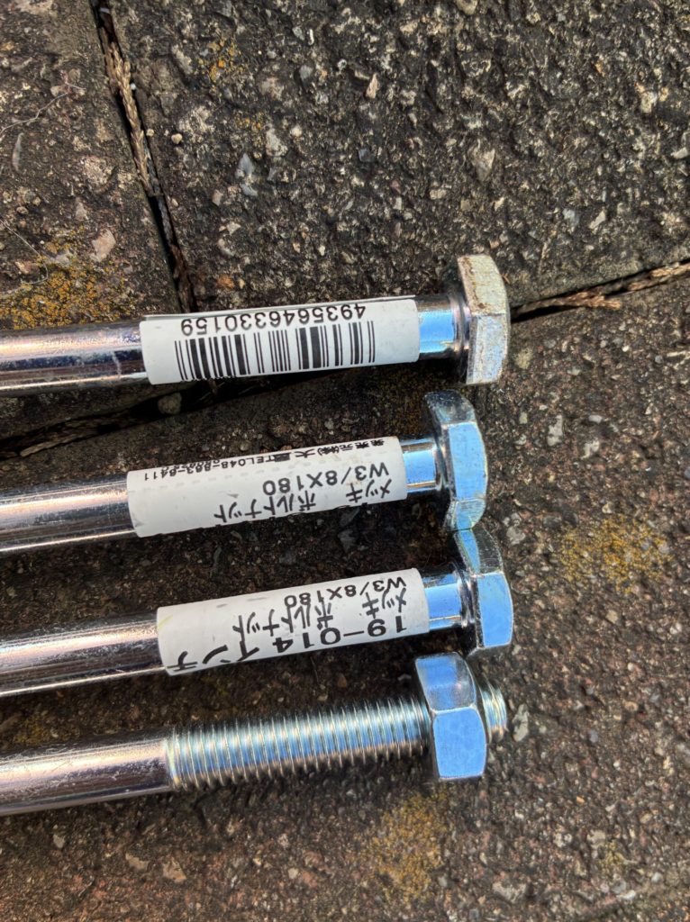 カーポートの高さ調整DIYの工具