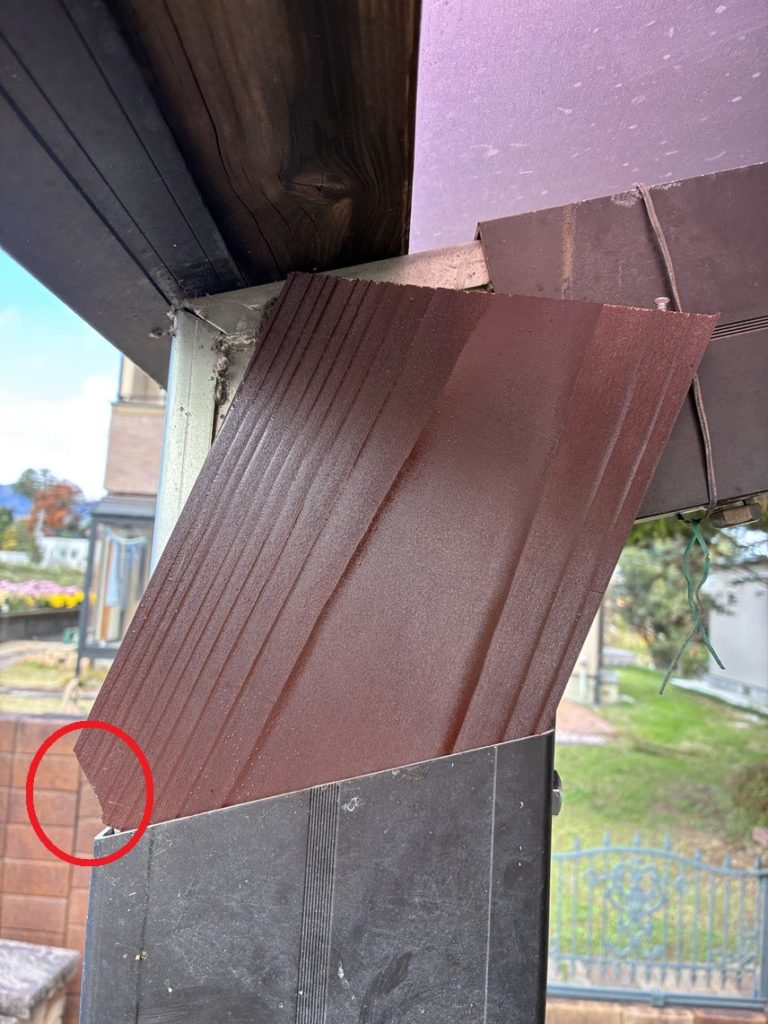 昭和アルミのカーポートの高さ調整DIYで20cmアップ(化粧板の取り付け作業)